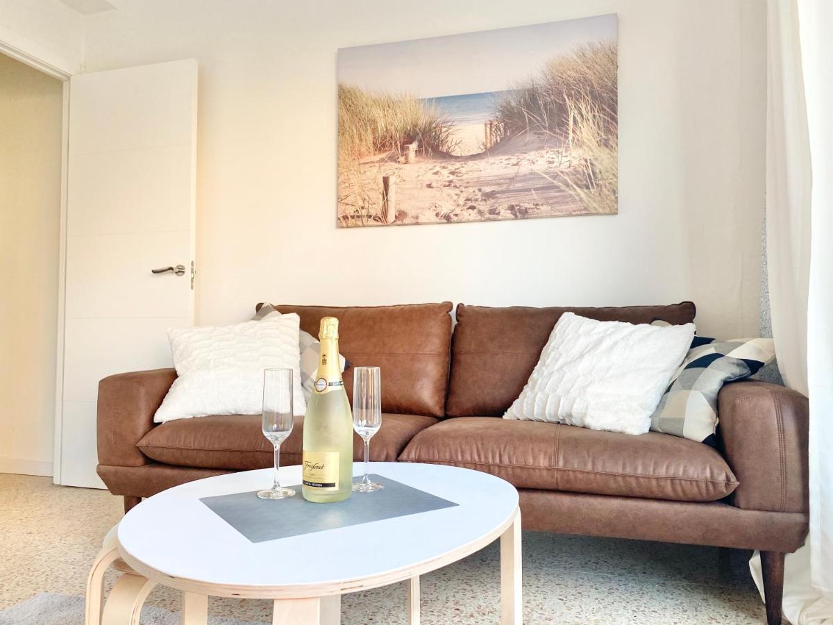 Apartamento "Navarra" 350M De La Playa Playa de Gandia المظهر الخارجي الصورة