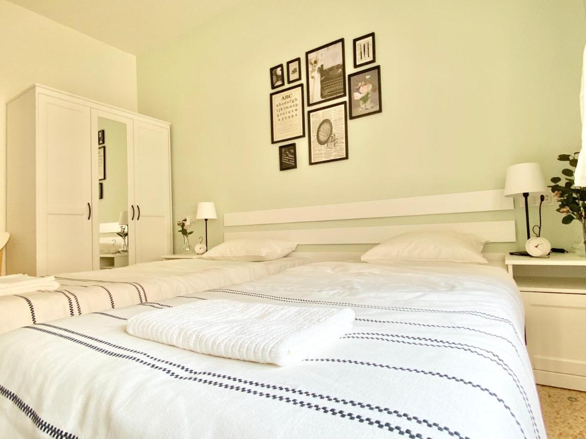 Apartamento "Navarra" 350M De La Playa Playa de Gandia المظهر الخارجي الصورة